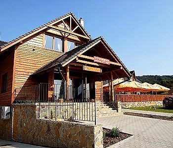 Wellness Pension & Salas Saris Park Prešov Exteriér fotografie